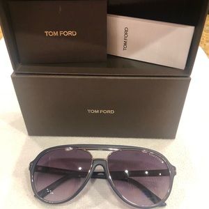 Tom Ford men Blue sun glasses